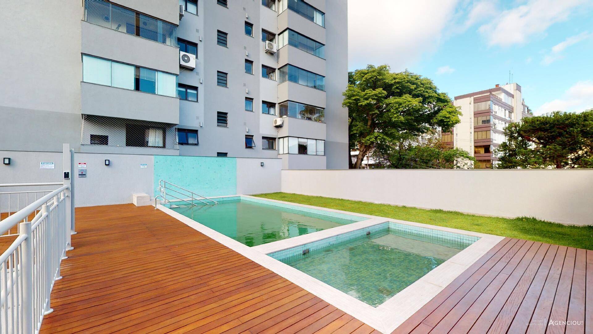 #86 - Apartamento para Venda em Porto Alegre - RS