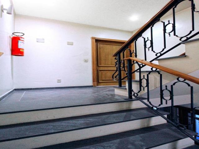 Apartamento para Venda em Porto Alegre - 4