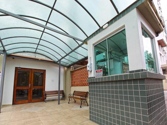 #49 - Apartamento para Venda em Porto Alegre - RS