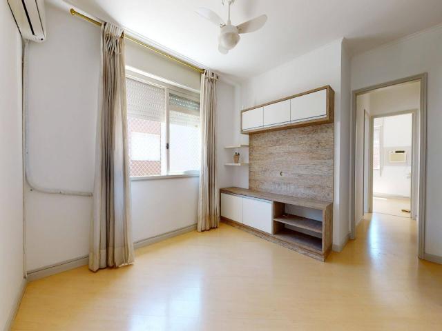 Apartamento para Venda em Porto Alegre - 3