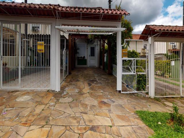 #90 - Casa para Venda em Porto Alegre - RS - 2