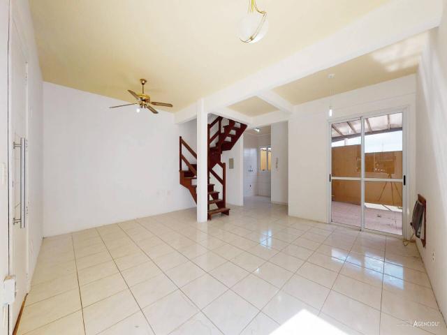 #96 - Casa para Venda em Porto Alegre - RS - 3