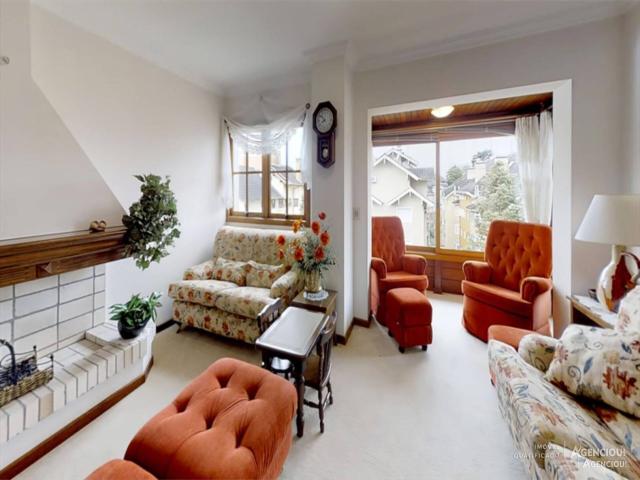 #145 - Apartamento para Venda em Gramado - RS - 2